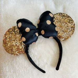 Disney parks minnie mouse ears